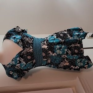 Women's peplum floral top size small